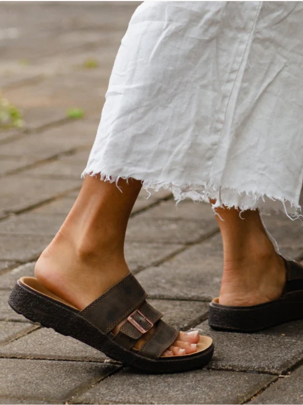 Blundstone WOMEN'S AEROCORK Buckle Sandals